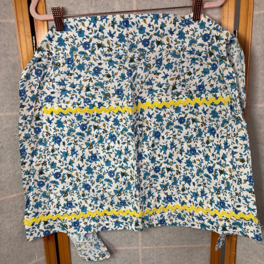 Handmade Floral Half Apron Blue White Yellow Rick Rack Trim‎ Pockets Vintage